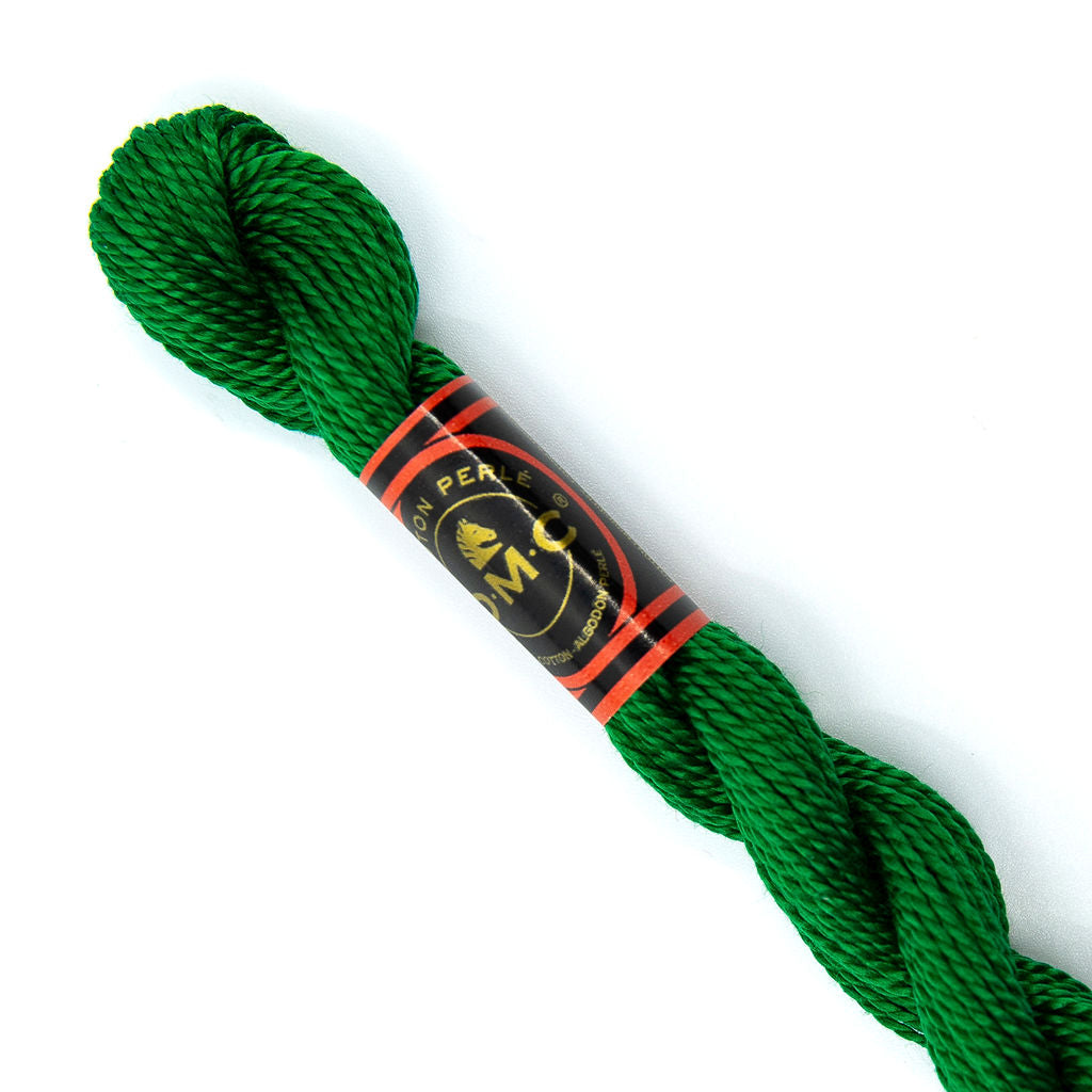 DMC 5 Pearl Cotton 909 Croquet Lawn