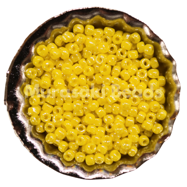 Size 11 Beads 422 Light Yellow Luster