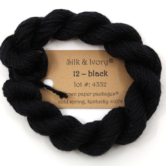 Silk & Ivory 012 Black