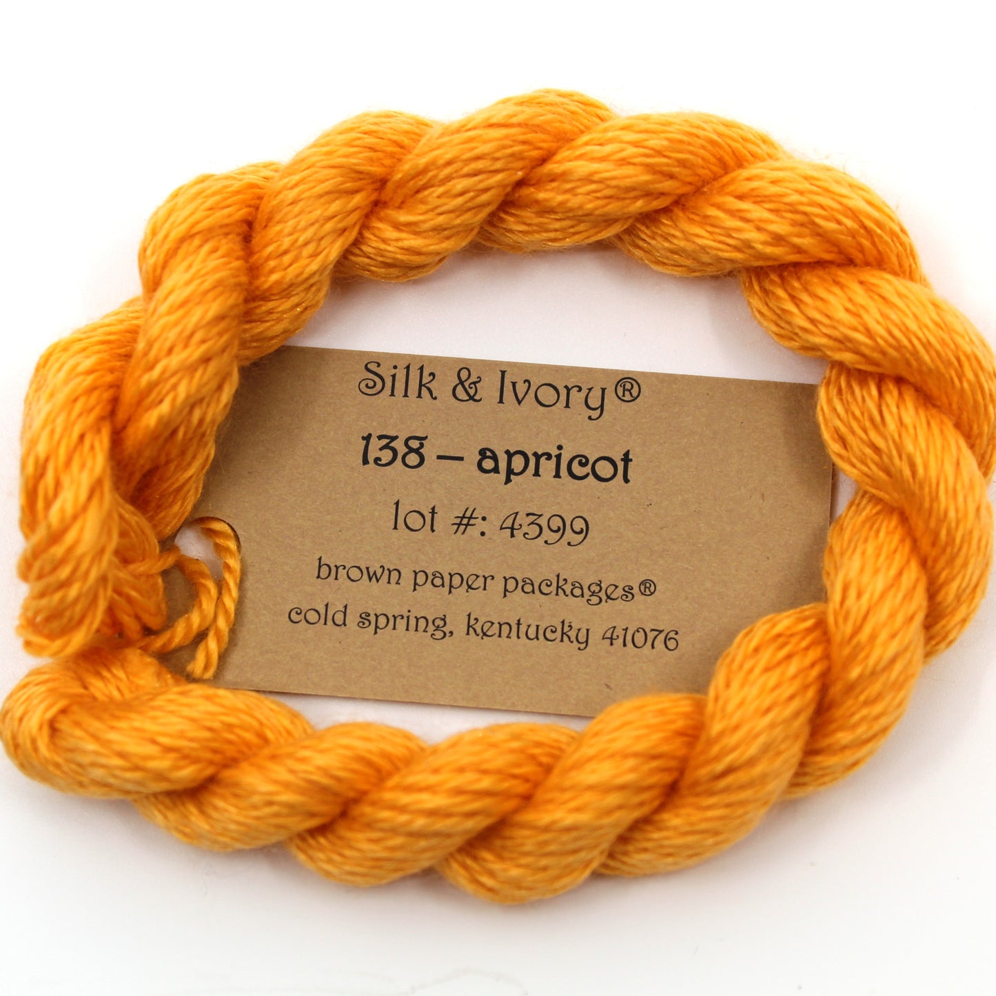 Silk & Ivory 138 Apricot