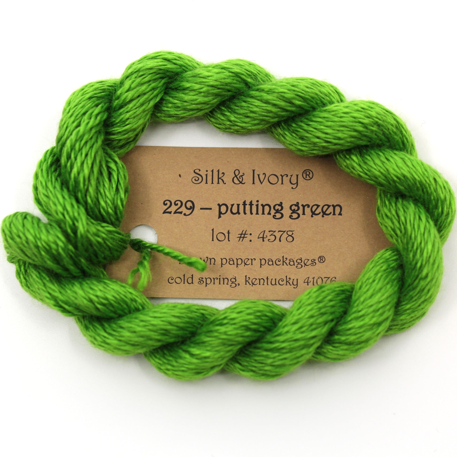 Silk & Ivory 229 Putting Green
