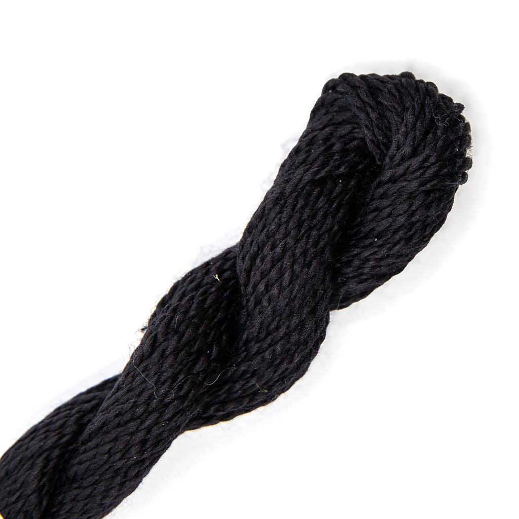 Essentials Skein S501 Black