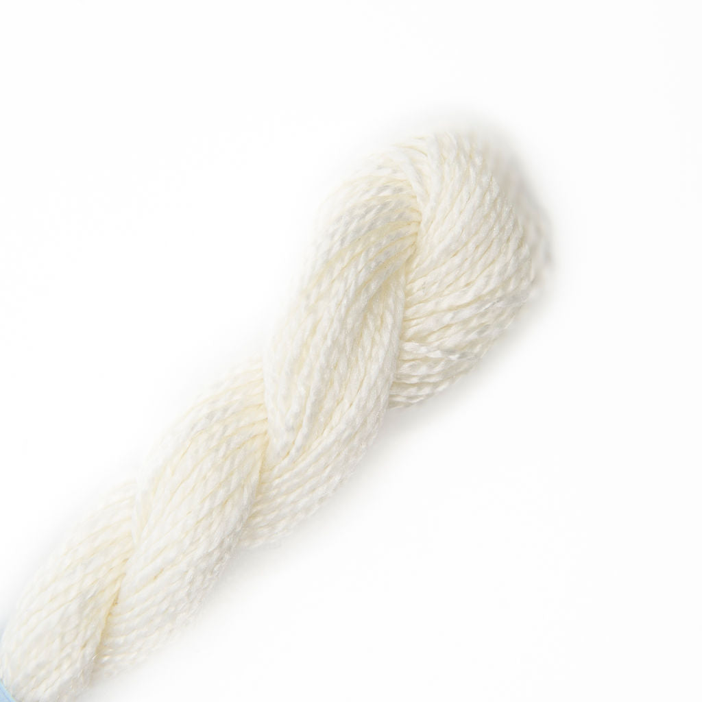 Essentials Skein S502 White