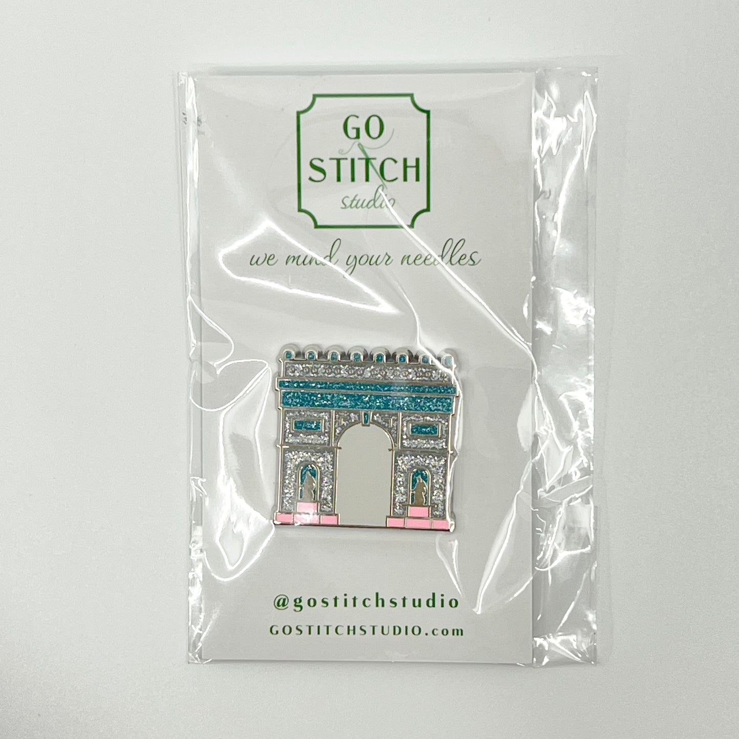 Arc de Triomphe Needle Minder