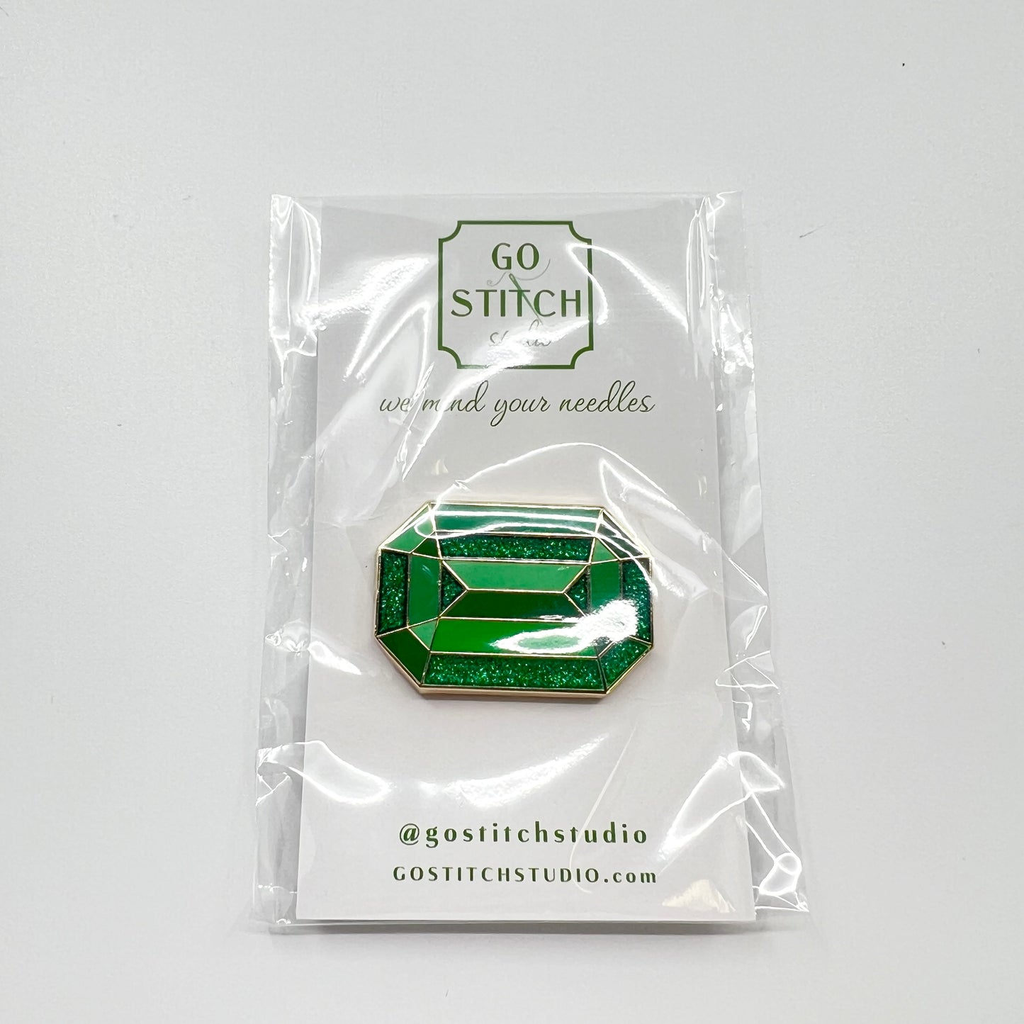 Green Diamond Needle Minder