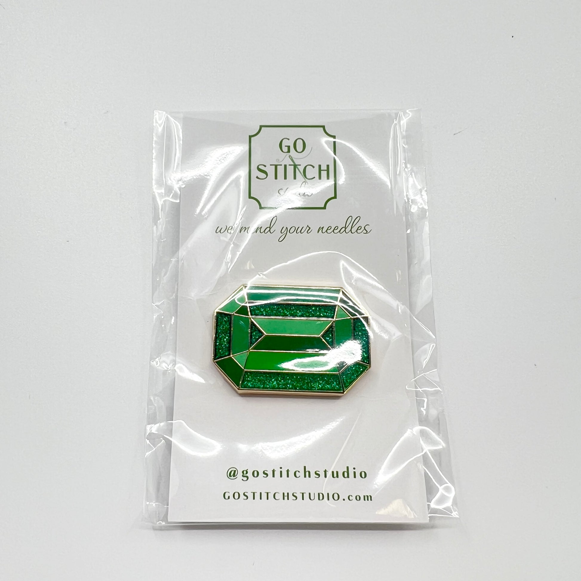 Green Diamond Needle Minder