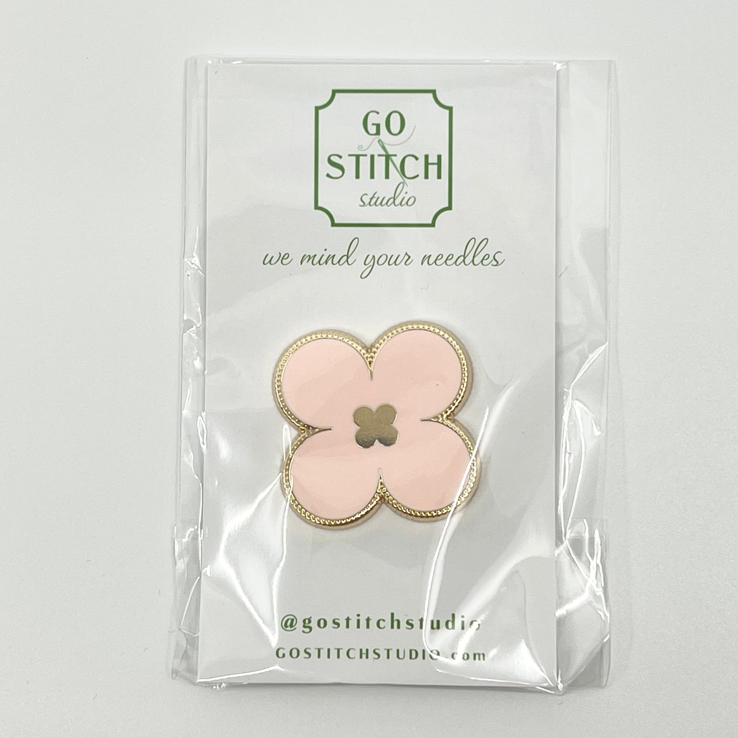 Pink Clover Needle Minder