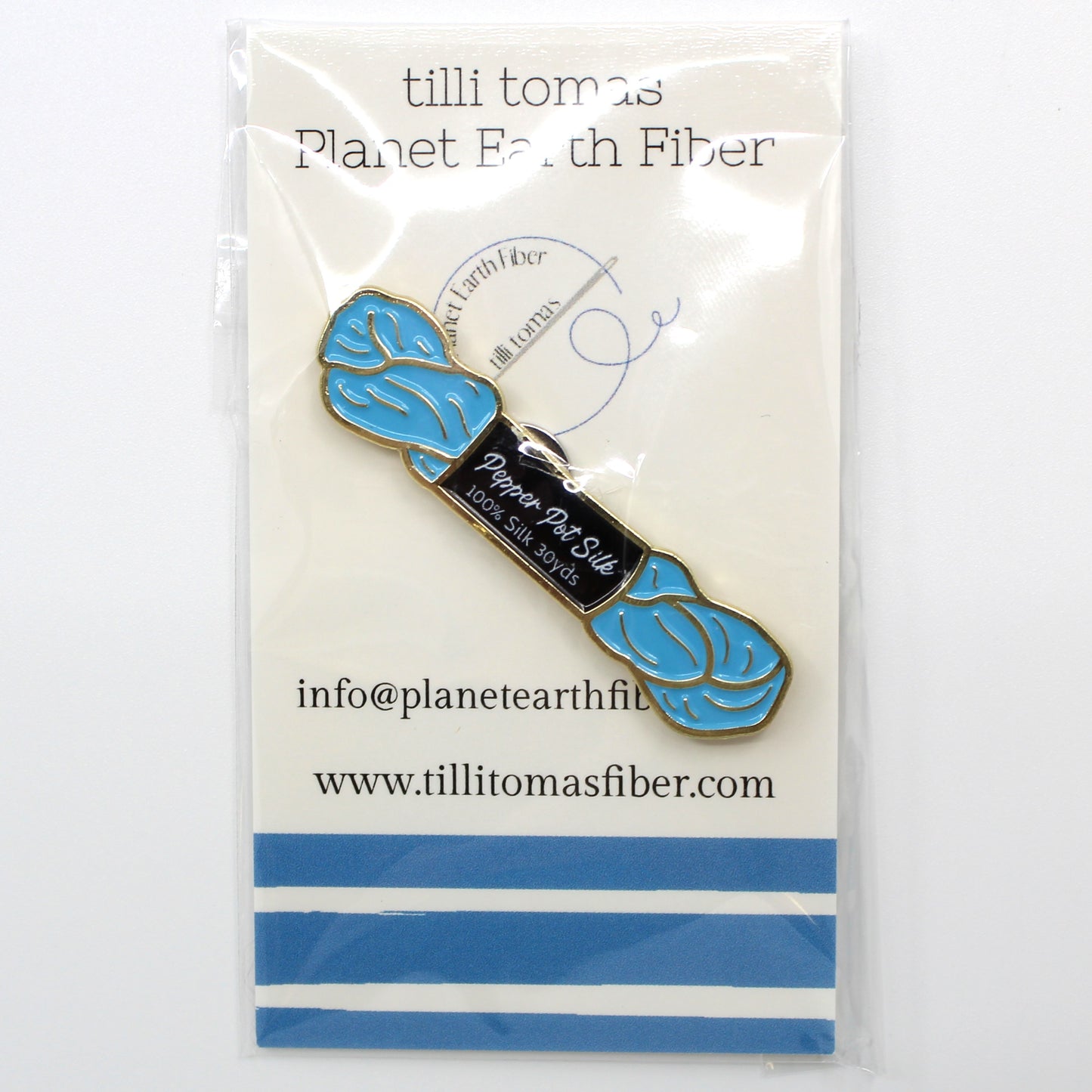 Pepper Pot Needle Minder Blue