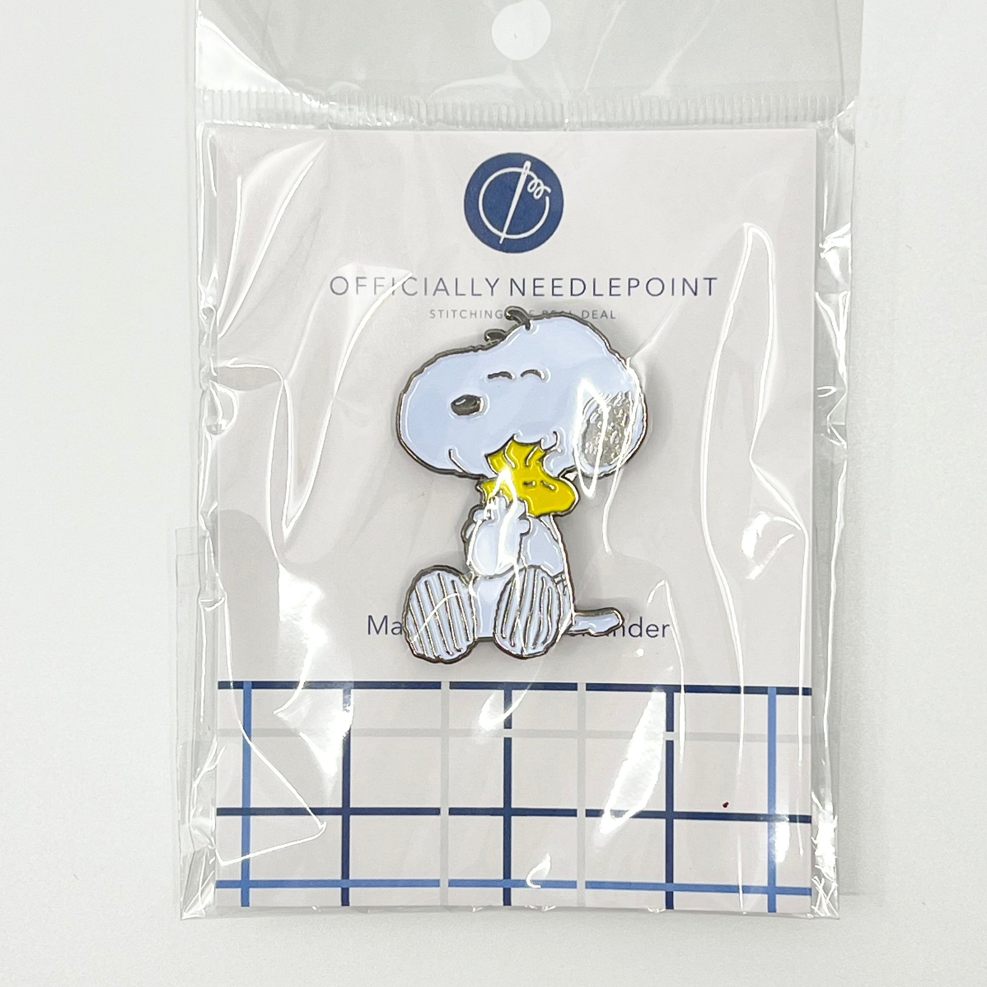 Snoopy Hugging Woodstock Needle Minder